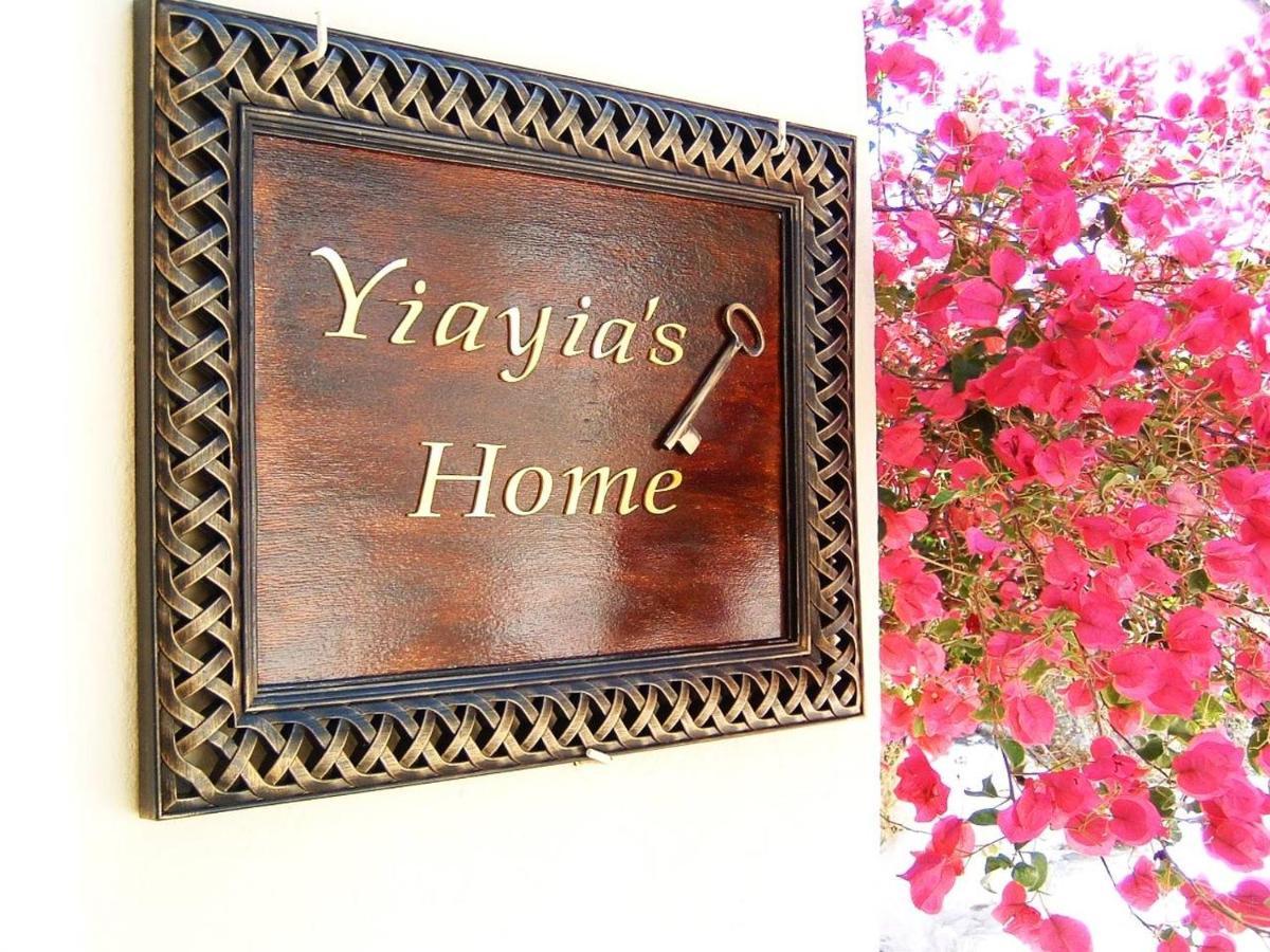 Yiayia'S Home Chalki Town Екстер'єр фото